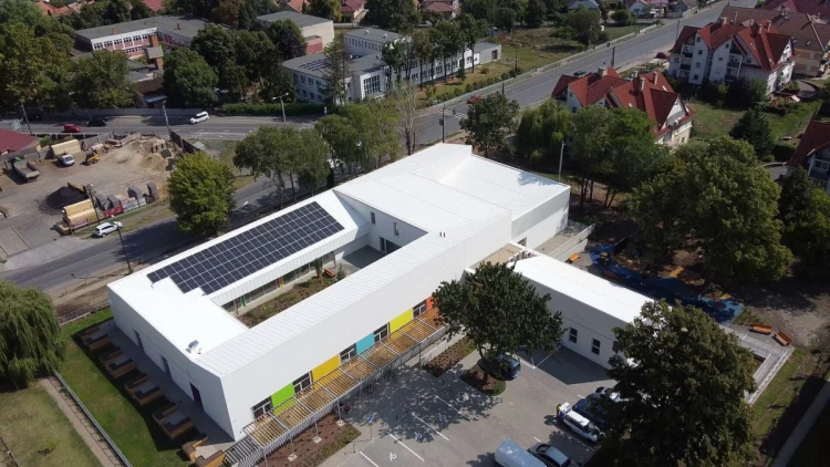 Az új OTP-székháztól a derekegyházi templomig: íme, 2022 legszebb épületei és tervei_20