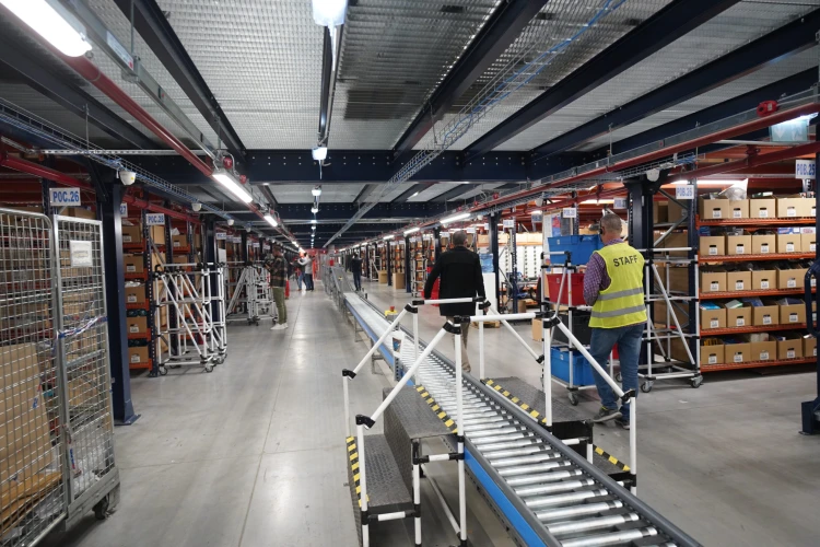 Csendben megnőtt a román tulajdonrész a magyar e-ker óriásban – megnéztük a bukaresti birodalmat_2