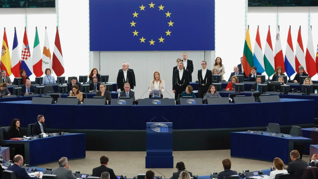 150 ezer euró luxus kézitáskákban — korrupció az Európai Parlamentben