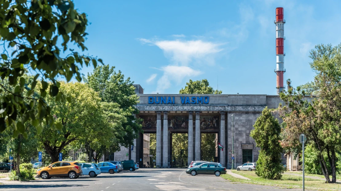 Teljes káosz: a béreket sem tudja kifizetni a Dunaferr
