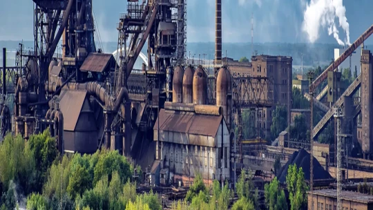Magyarországon egész iparágak dőltek össze 2025-ben