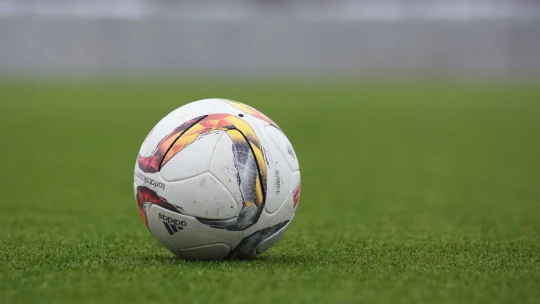 Az óriási pénzek ellenére a legnagyobb futballklubok sem nyereségesek. Hogyan lehet ez?