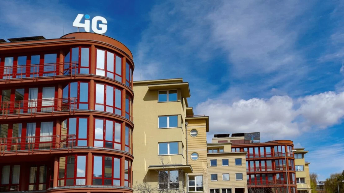 Fafeldolgozástól az űriparig: hogy jutott a 4iG a NER, majd a Vodafone közelébe?