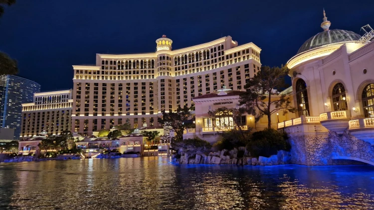 Menny és pokol egyszerre: körbefotóztuk Las Vegas hírhedt sétányát_7