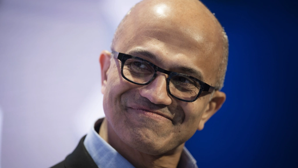 A Microsoft leigazolta az AI arcát, meg is látszik az árfolyamán