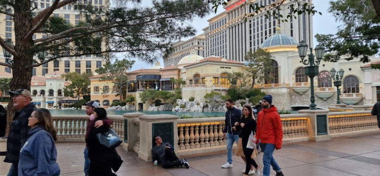 Menny és pokol egyszerre: körbefotóztuk Las Vegas hírhedt sétányát_31
