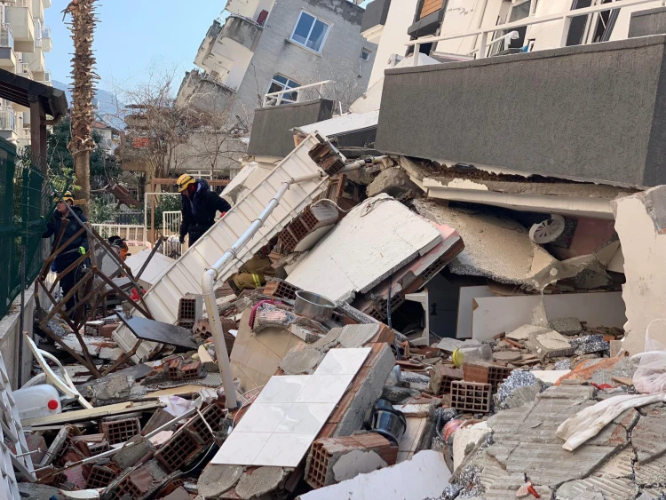 Borzasztó körülmények között mentik az életeket a magyarok Törökországban_7