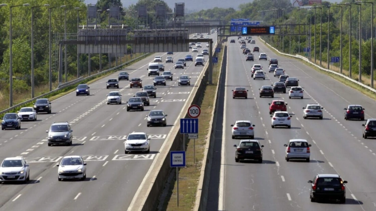 Ki nem találod, mire kapott 26 milliárdot Lázár János