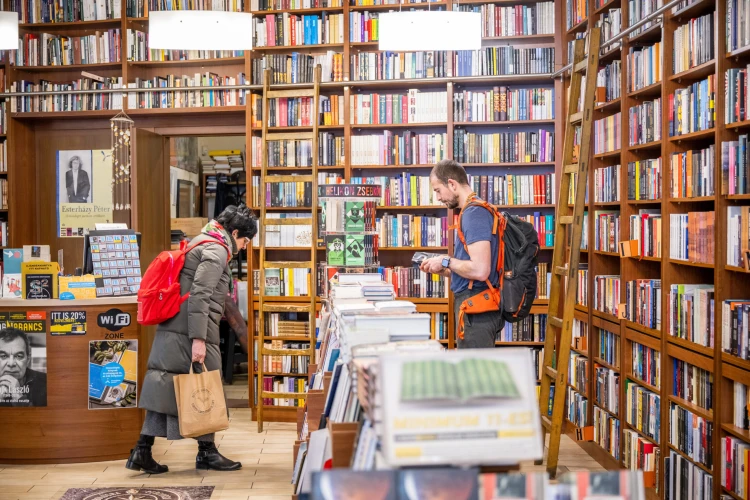 Nyolc felkapott bolt Budapesten, ahol nemcsak vásárolni, de időt tölteni is óriási élmény_3