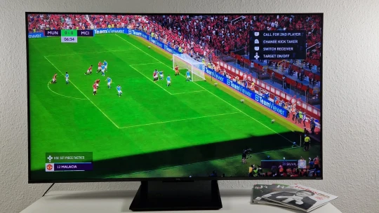Mitől lesz gamer egy tv? Megéri az árát a játékoknak tenyésztett TCL C735?
