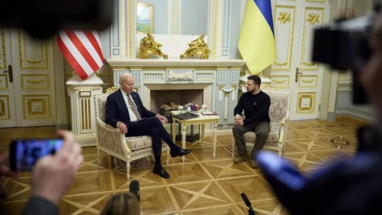 Befagyasztott orosz vagyonnal segítik a G7-ek Ukrajnát az oroszok elleni háborúban