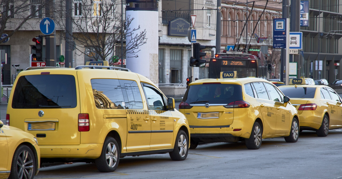 Az Uber visszatérése után újabb taxiszolgáltató jön Budapestre