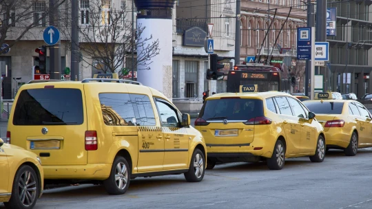 Az Uber visszatérése után újabb taxiszolgáltató jön Budapestre