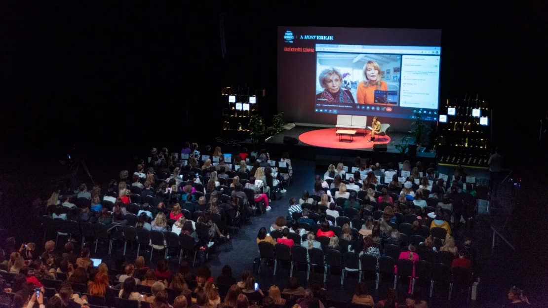 „Legszívesebben holnap indulnék Magyarországra” – Edith Eva Eger világhírű pszichológus a Forbes Power Women’s Summiton