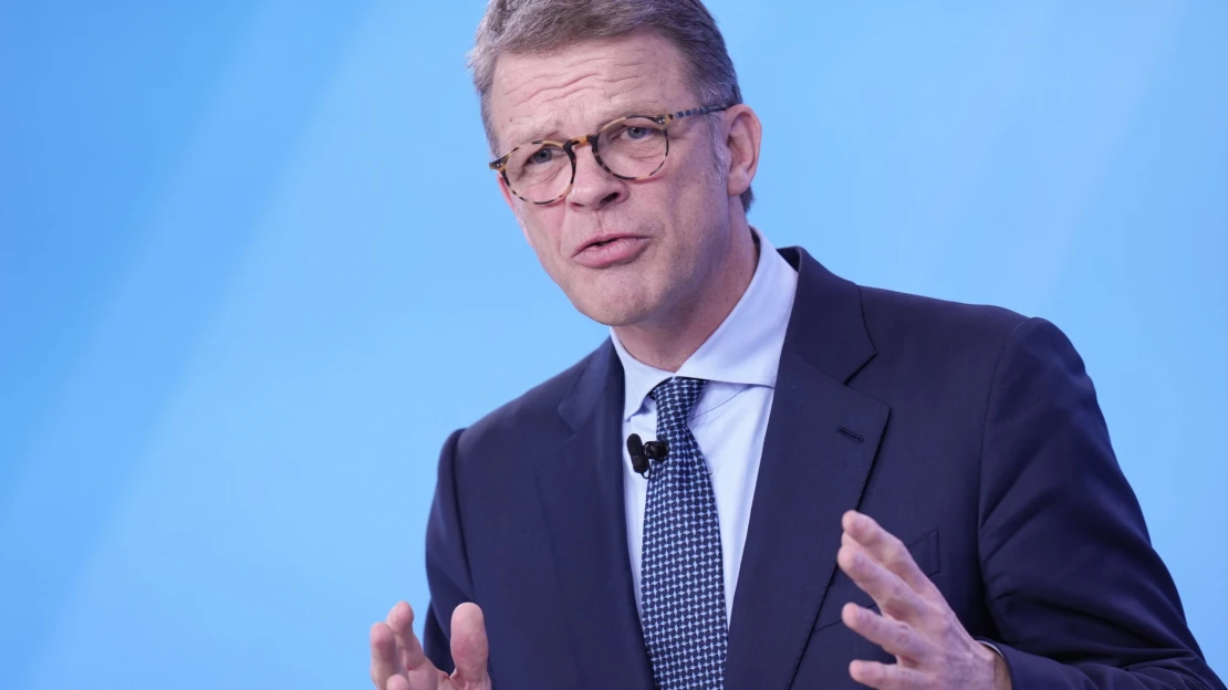 Leépítést tervez az egyik legnagyobb bank, nyolcszáz embert rúgnak ki