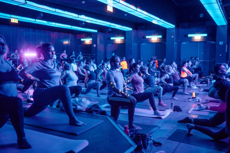 Nemcsak partizene, meditálni is segít – kipróbáltuk a technojógát_2