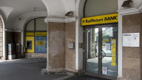 Pénzesőt indítottak a bankok, mutatjuk, mit kell tenni
