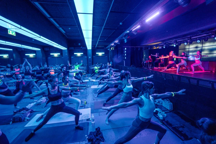 Nemcsak partizene, meditálni is segít – kipróbáltuk a technojógát_6