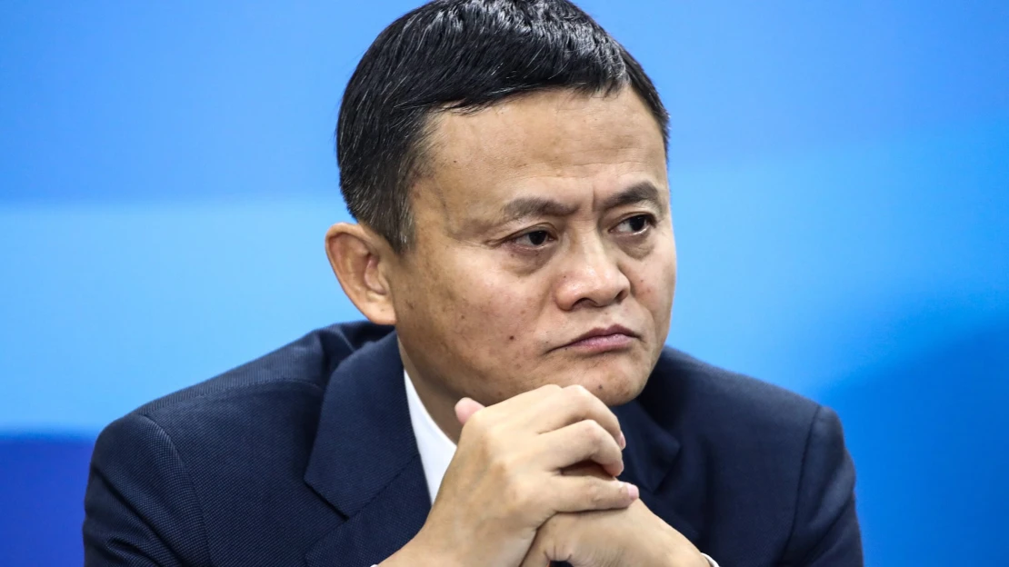 Jack Ma, a kegyvesztett milliárdos újra színre lép
