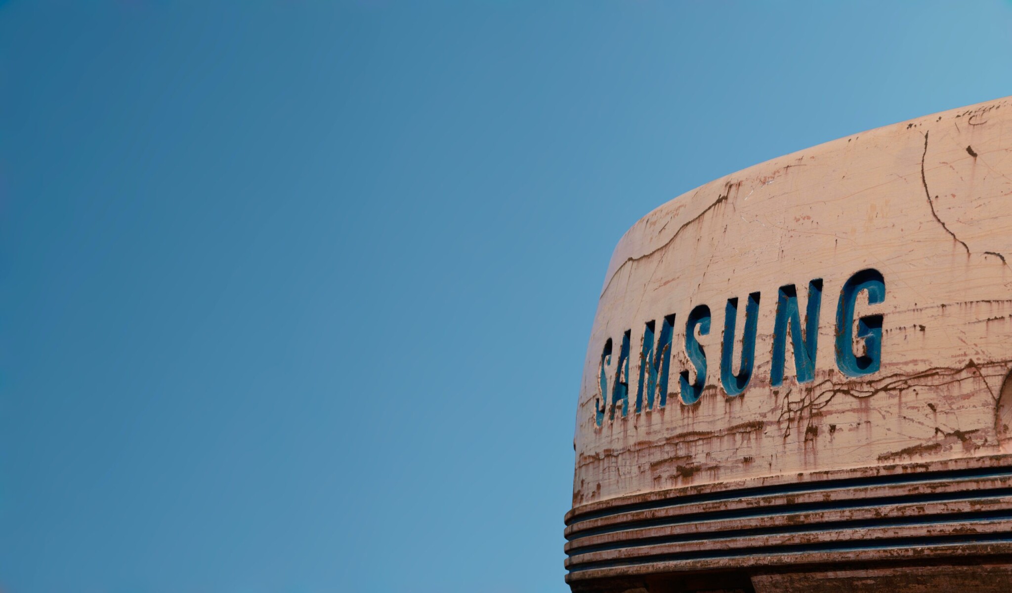 Óriásit bukott a Samsung, bajban a koreai vállalat
