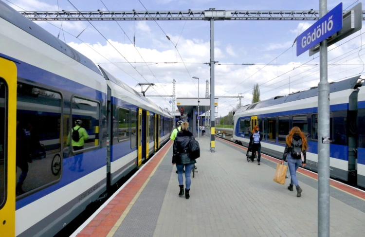 Szauna, vagy szerencse? Négyből egy Intercityn van klíma a MÁV-nál