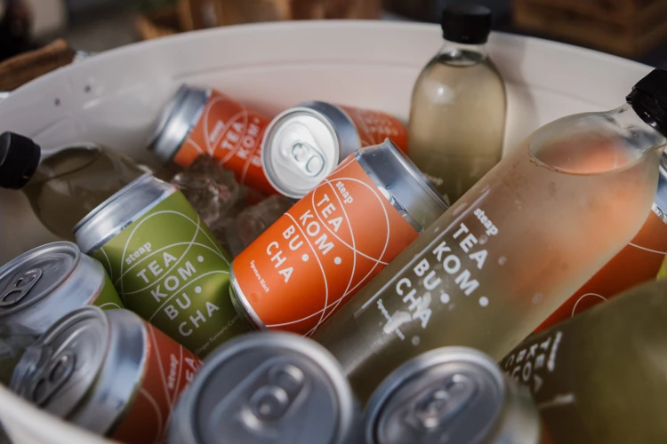 Még nem tudod, milyen a kombucha? Egy magyar srác most ezzel próbál betörni az üdítőpiacra_0