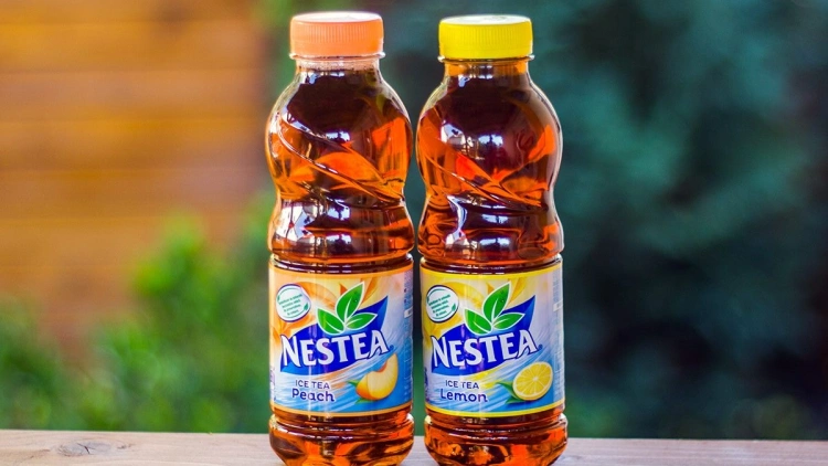 Drága volt a Nestea vagy a Kubu? A hatóság szerint több üzletláncban is rögzíthették az árakat