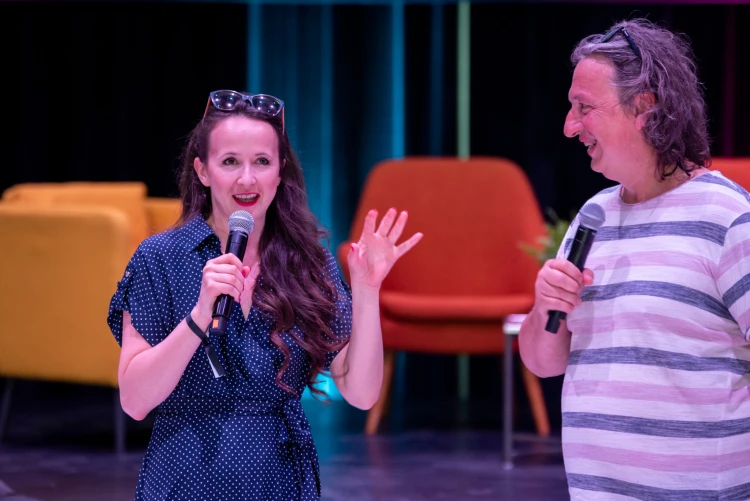 Ki érzi jól magát a bőrében? Színpadi show-t csinált Csernus Imre_8