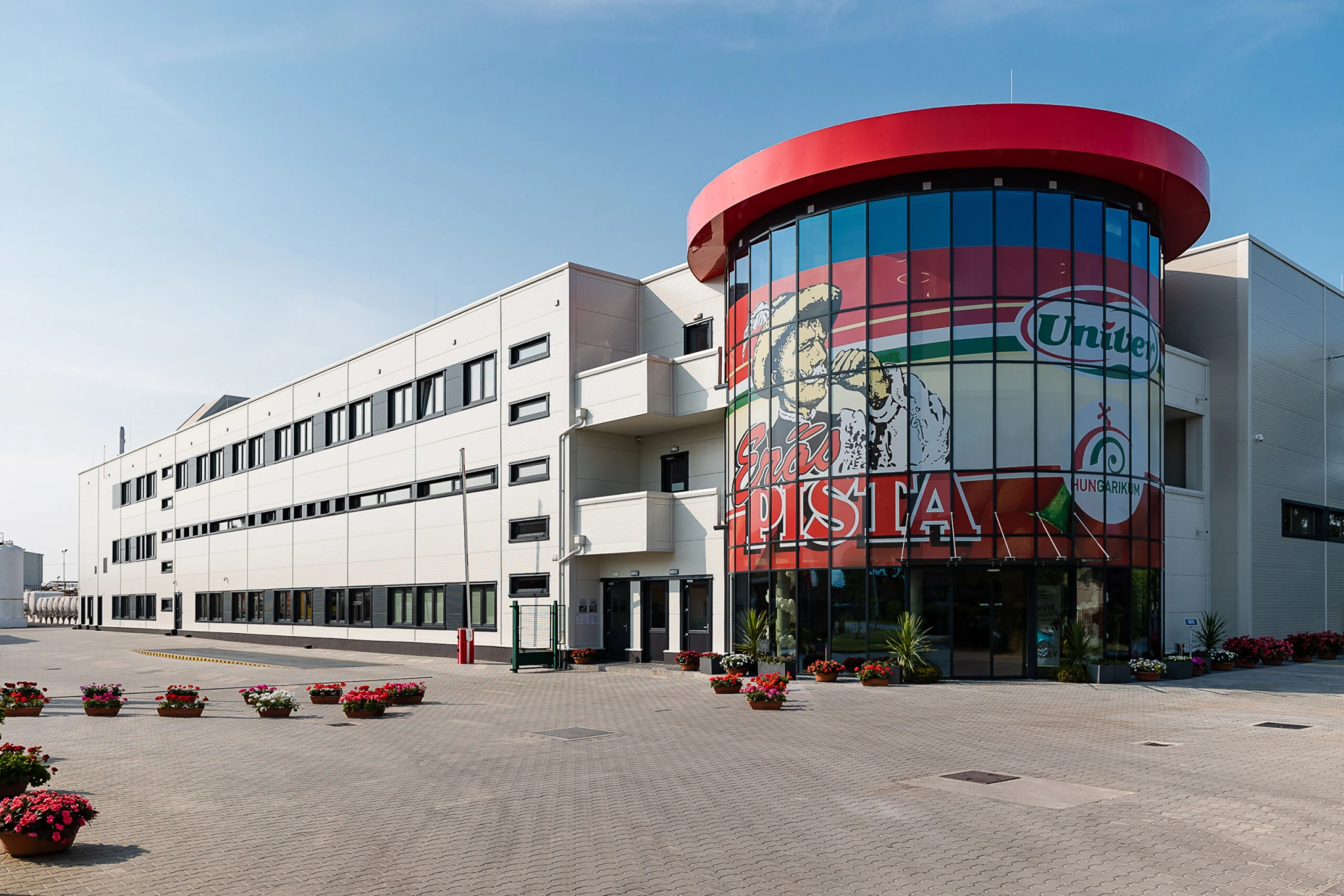 Univer – Kecskemét, helyszínkép
