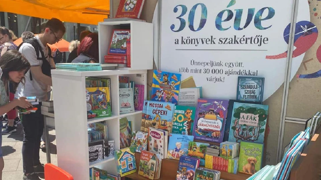 Egy szerző már távozott is a Libritől, a könyves szakmát váratlanul érte a kiadó átvétele