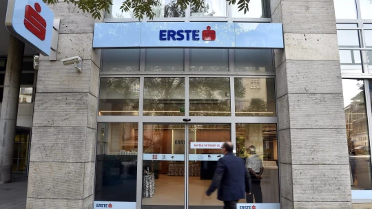 Ajándékok, ingyen pénz – korán kezdték a felvételi szezont idén a bankok