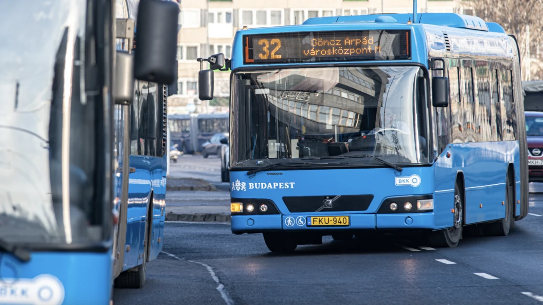 Hiába az árstop: a BKK-nak akár 1,5 milliárddal is többe kerülhet a gázolaj