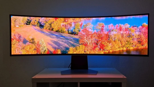 Megér 650 000 forintot a világ legmenőbb monitora?