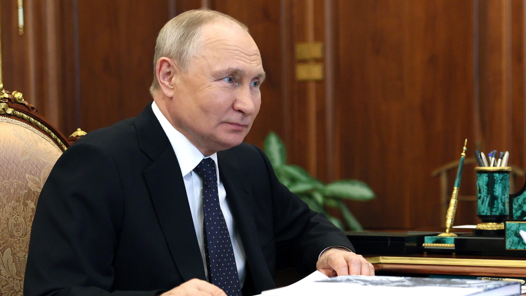 Fontos gazdasági szankciót jelentett be Putyin