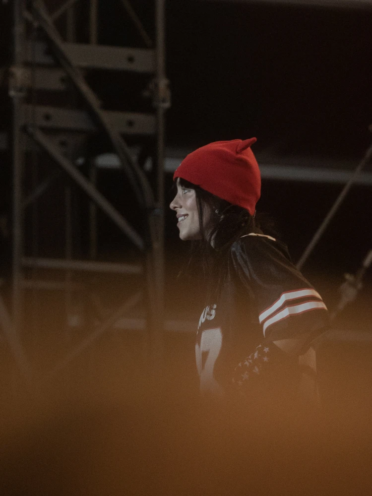 Nyolcvanezren nézték a Szigeten, ahogy Billie Eilish beleböfögött a mikrofonba – Sziget fesztivál, 6. napi beszámoló_95