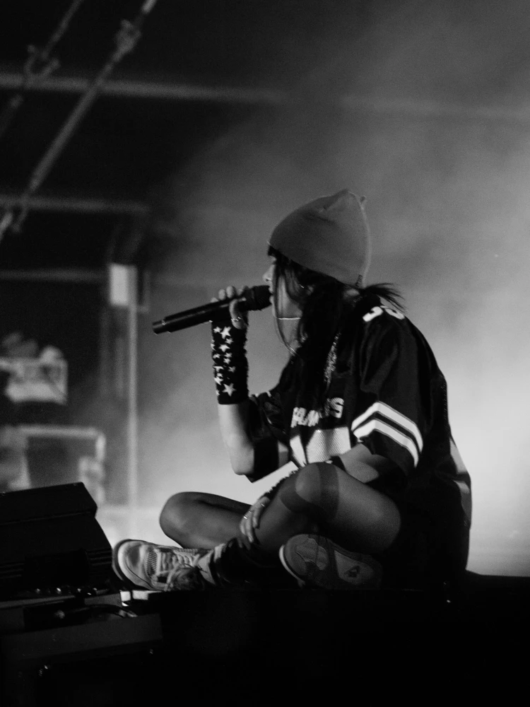 Nyolcvanezren nézték a Szigeten, ahogy Billie Eilish beleböfögött a mikrofonba – Sziget fesztivál, 6. napi beszámoló_66