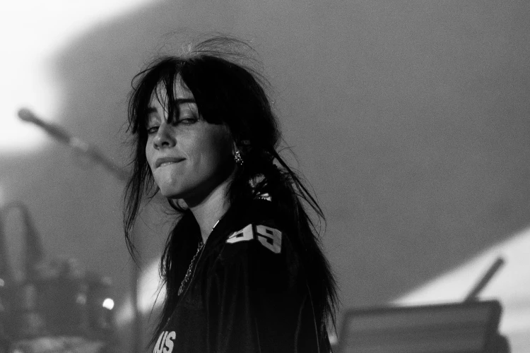 Nyolcvanezren nézték a Szigeten, ahogy Billie Eilish beleböfögött a mikrofonba – Sziget fesztivál, 6. napi beszámoló_34