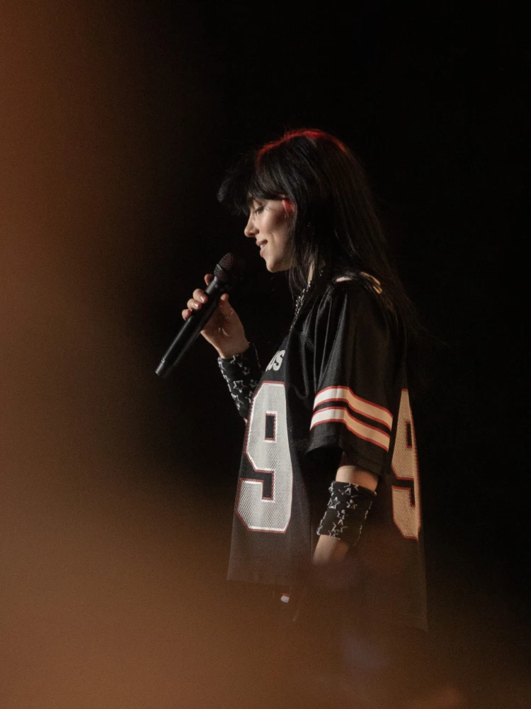 Nyolcvanezren nézték a Szigeten, ahogy Billie Eilish beleböfögött a mikrofonba – Sziget fesztivál, 6. napi beszámoló_12