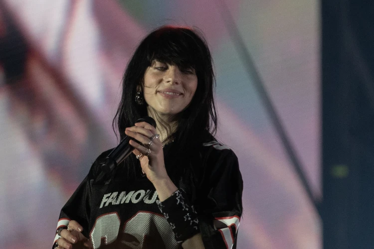 Nyolcvanezren nézték a Szigeten, ahogy Billie Eilish beleböfögött a mikrofonba – Sziget fesztivál, 6. napi beszámoló_3