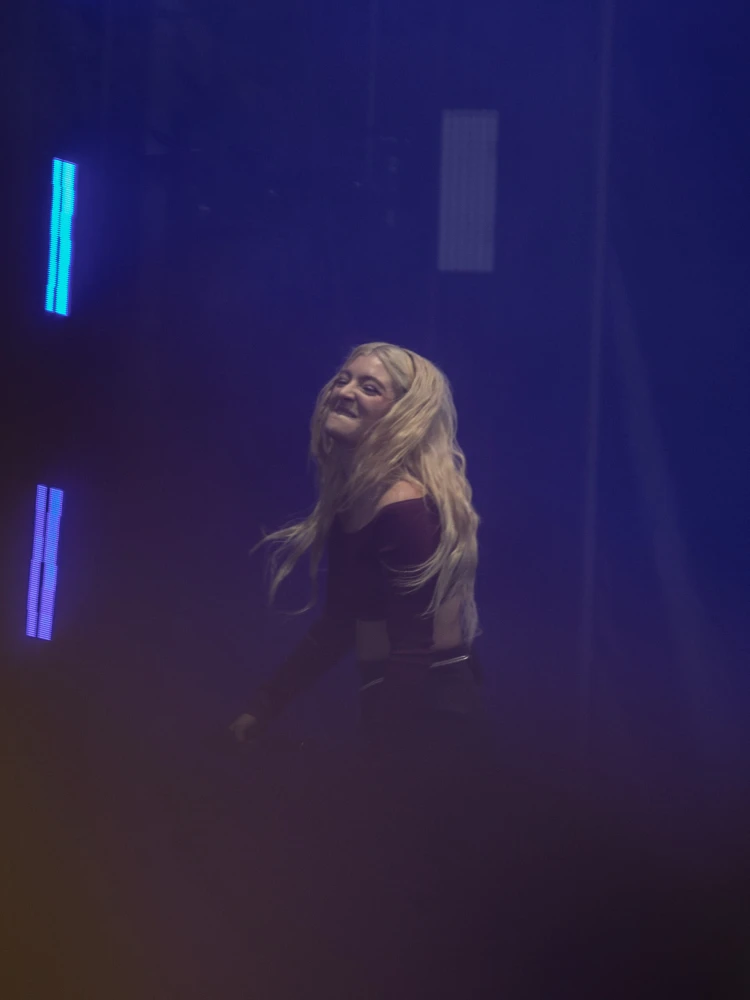 Lorde mindent csinált a Szigeten, csak azt nem, amire számítottunk_27