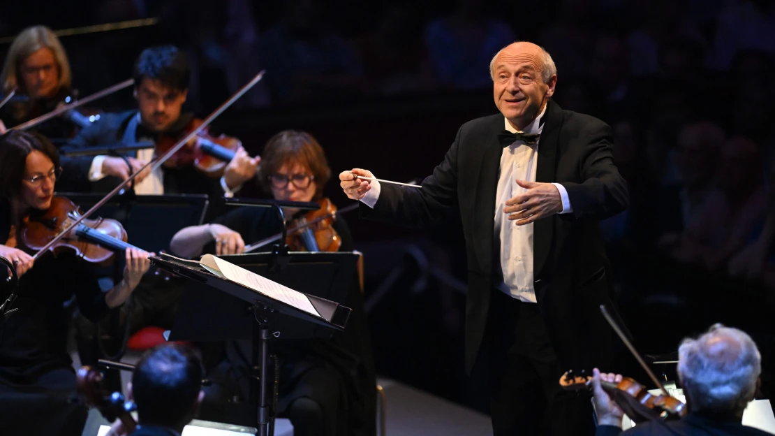 Más ezt nem merte volna megtenni – Fischer Iván ujjongásig bemozgatta a Royal Albert Hall közönségét