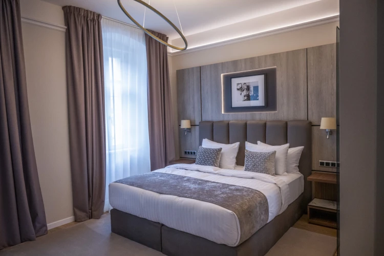 Másodszor már bakancsban érkeztem – szokatlan szerepet vállalt az Anna Grand Hotel felújításában Epres Panni_17