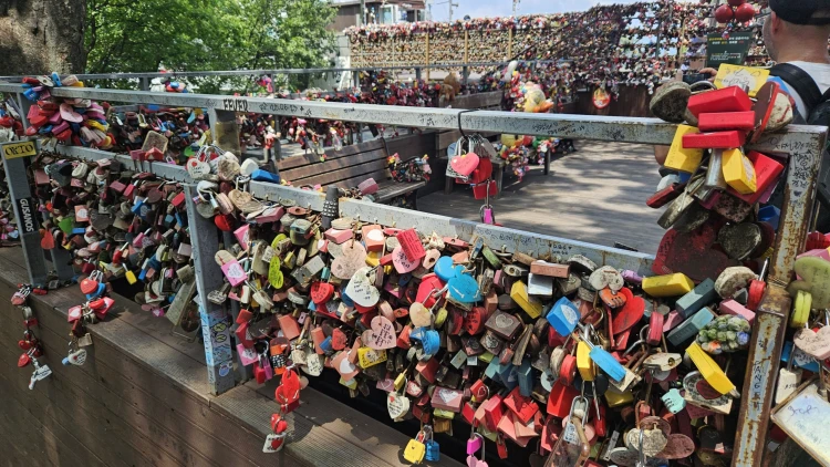 K-pop smaragdváros betontüskékkel:  Szöul magyar szemmel – galéria_15