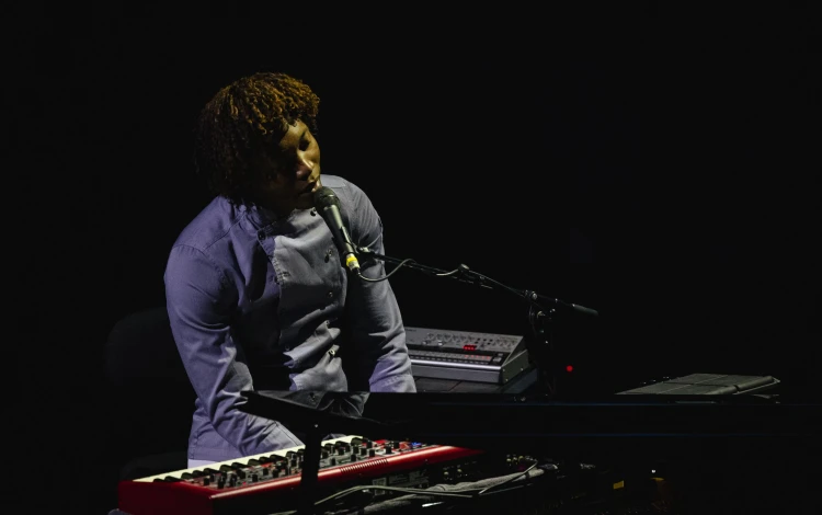 Ha nincs semmid, az kiváltság – Benjamin Clementine nem akar örökké a hajléktalanból lett sztár lenni_4