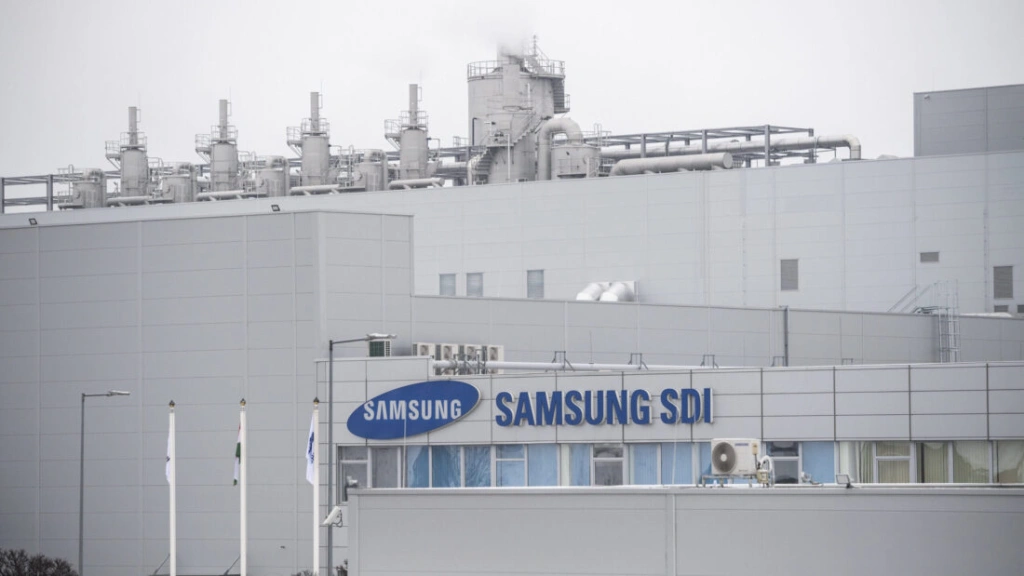 Figyelmeztetés: ne igyanak a vízből – probléma a gödi Samsung-gyár egyik vezetékénél