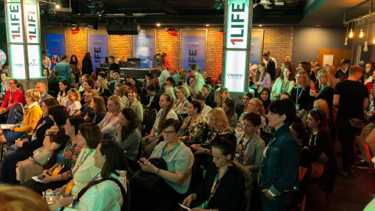 Lépéselőny az MI-vel – Top influenszerrel vár a HR Fest