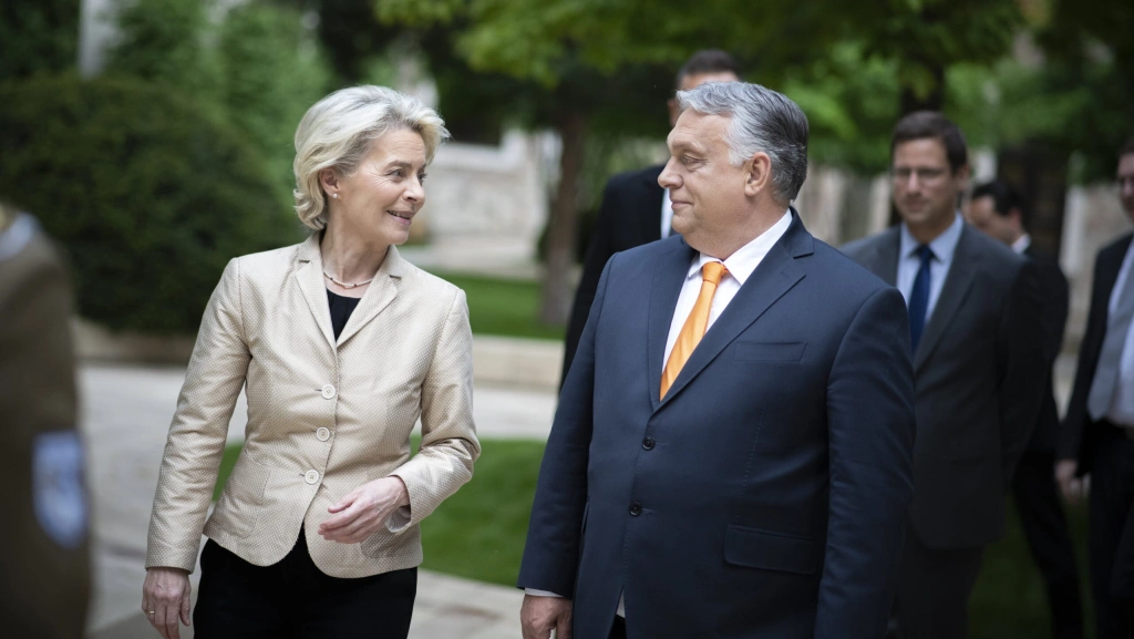 Hiába ellenzi Orbán, mégis újrázhat Ursula von der Leyen az Európai Bizottság élén