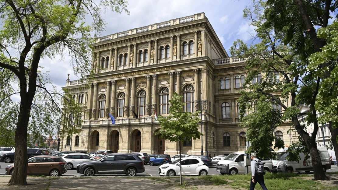 Vajon ki veszi meg az MTA ingatlanvagyonát?