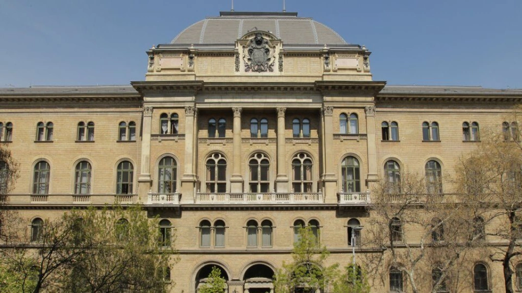 Direkt36: magyar milliárdos, svájci bankszámla az Agrárminisztérium 2,2 milliárdos visszaélési ügyében