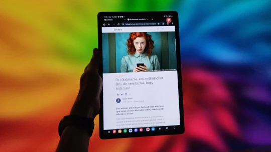 Íme a tablet, aminek a tervezésébe a felhasználók is aktívan beleszóltak. De megér 280 000 forintot?
